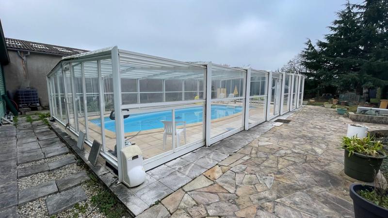 Maison - 212 m² - 8 pièces