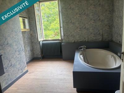 Maison - 185 m² - 9 pièces