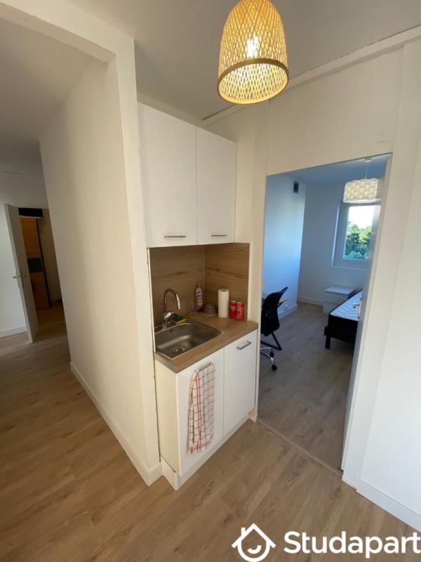 Chambre - 11 m² - 1 pièce