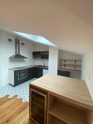 Appartement - 75 m² - 3 pièces