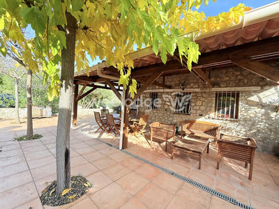 Maison ancienne - 229 m² - 7 pièces