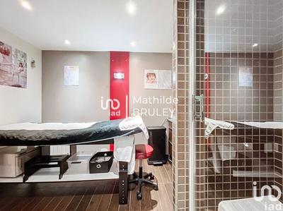 Local commercial - 162 m²