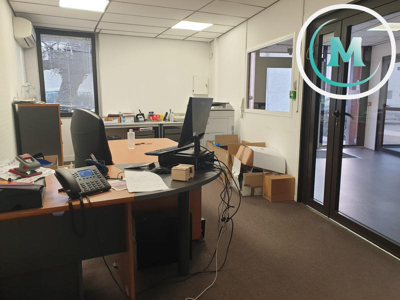 Bureau - 430 m² - 15 pièces