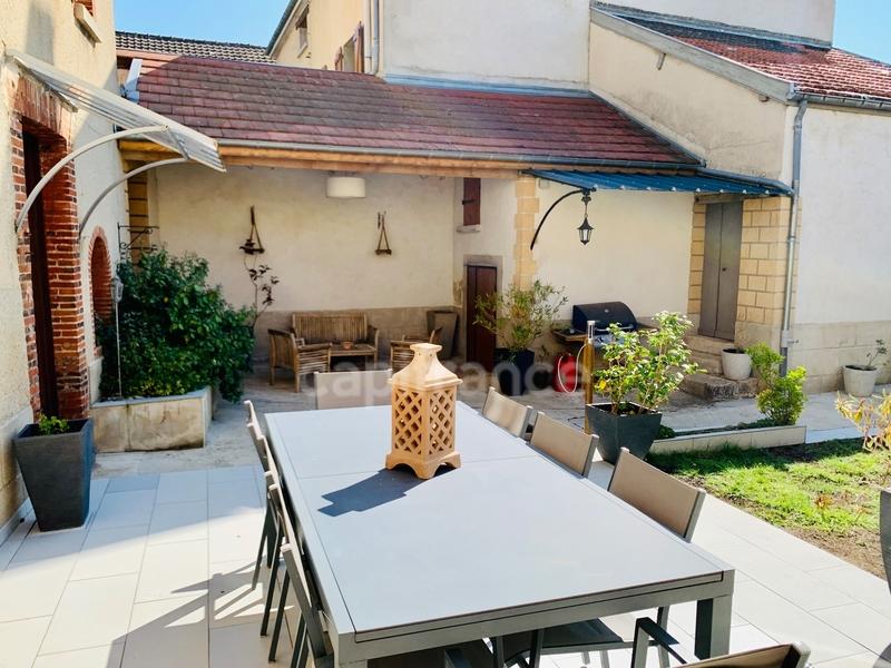 Maison - 176 m² - 6 pièces