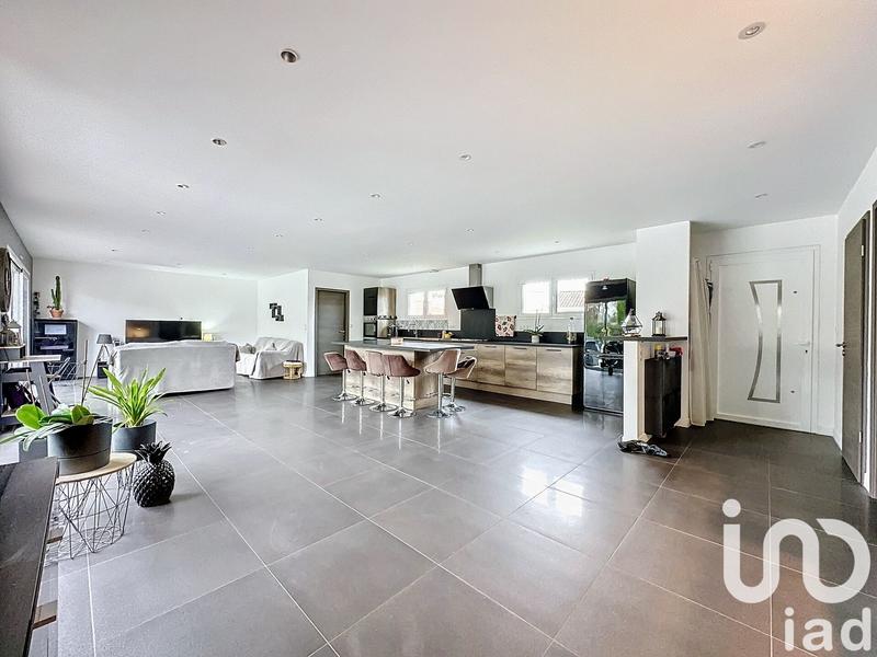 Maison - 124 m² - 4 pièces