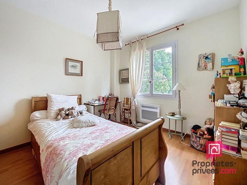 Maison - 136 m² - 6 pièces