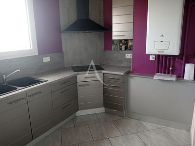 Appartement - 96 m² - 3 pièces