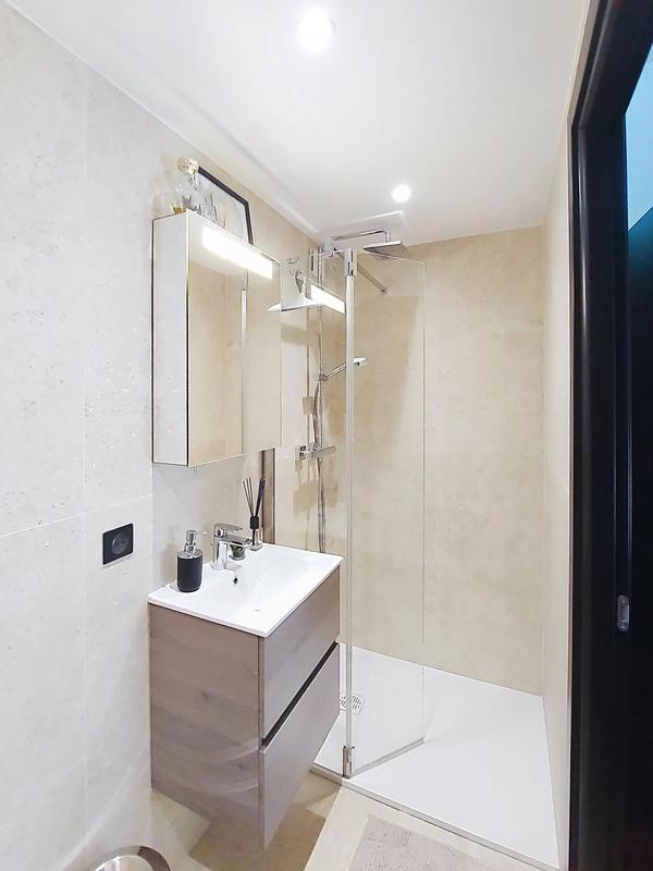 Appartement - 110 m² - 4 pièces