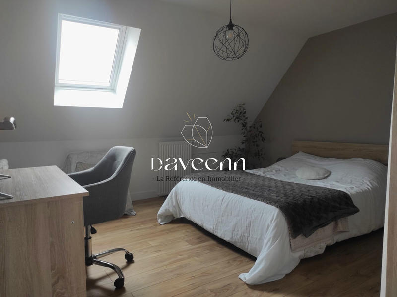 Maison traditionnelle - 163 m² - 6 pièces