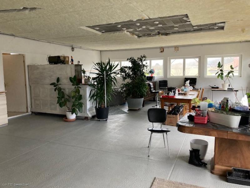 Demeure - 205 m² - 6 pièces