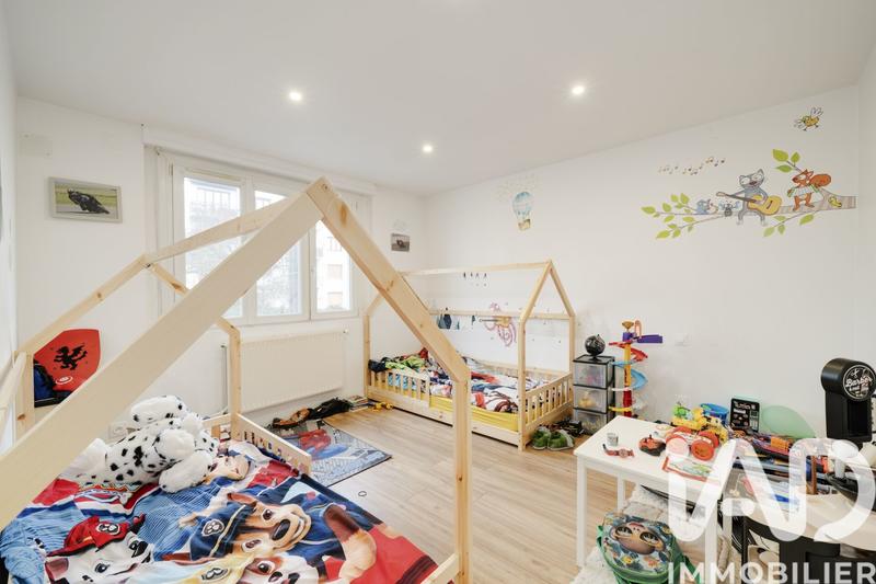 Maison - 190 m² - 7 pièces