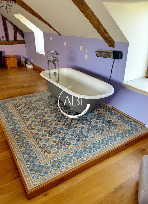 Maison ancienne - 137 m² - 3 pièces