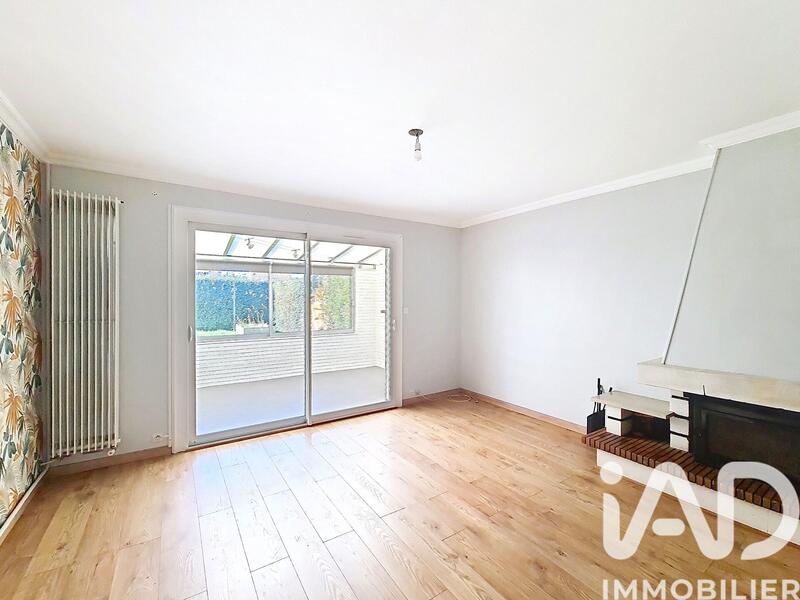 Maison - 98 m² - 5 pièces