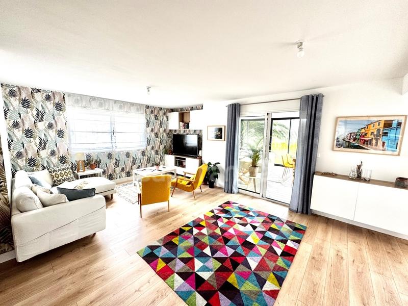 Maison - 146 m² - 7 pièces