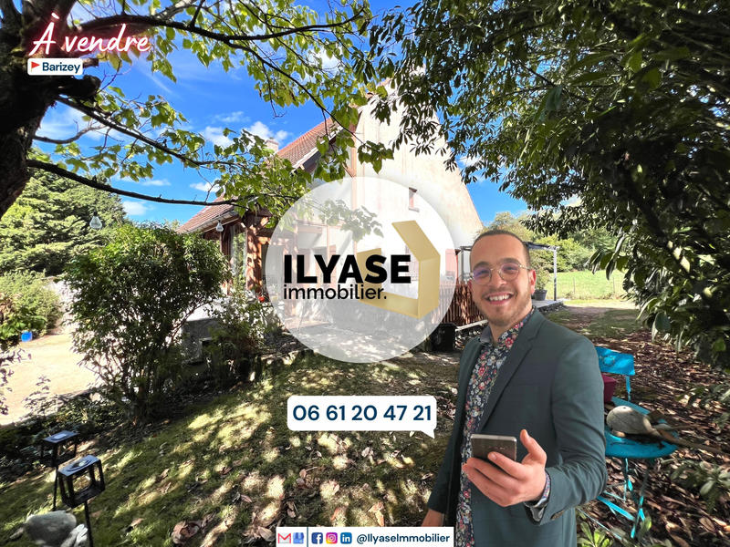 Maison - 289 m² - 10 pièces