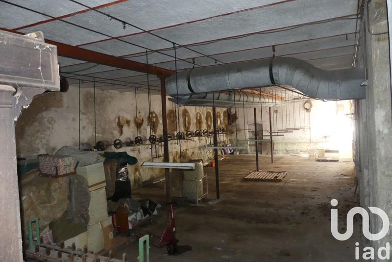 Maison - 255 m² - 10 pièces