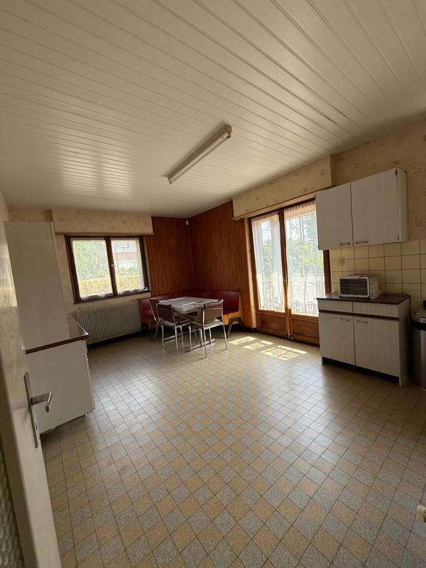 Maison - 131 m² - 7 pièces