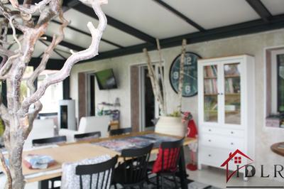 Maison - 180 m² - 6 pièces