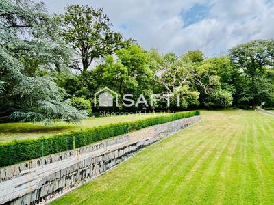 Appartement - 105 m² - 4 pièces