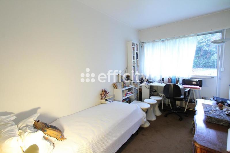 Appartement - 86 m² - 4 pièces