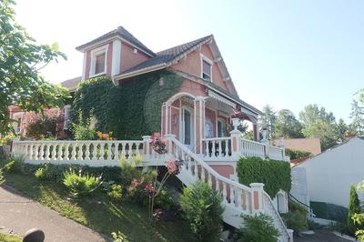 Villa - 136 m² - 6 pièces