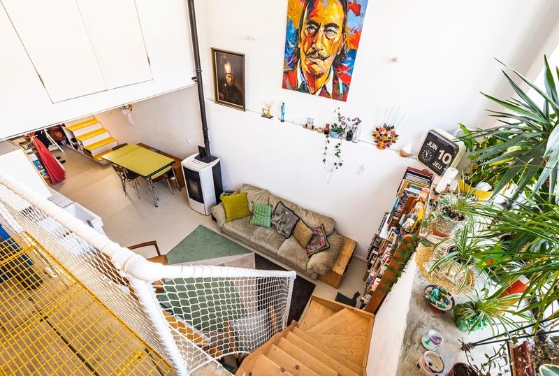 Loft - 58 m² - 3 pièces