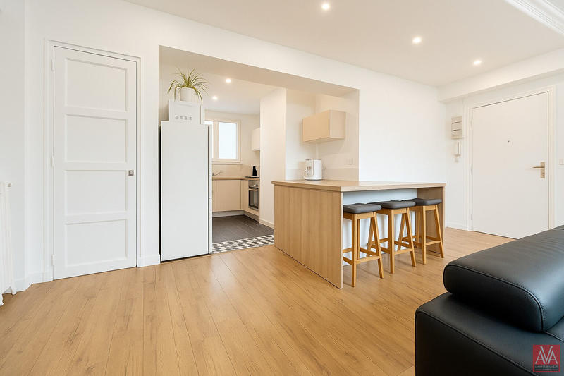 Appartement - 85 m² - 4 pièces