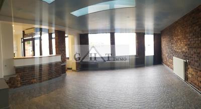 Local commercial - 207 m²