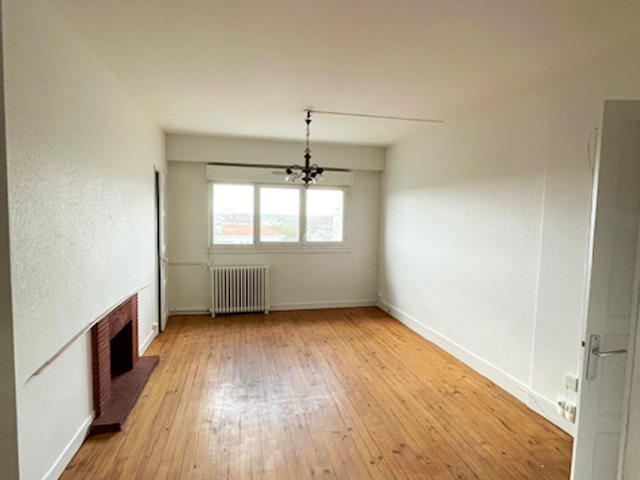 Appartement - 81 m² - 4 pièces