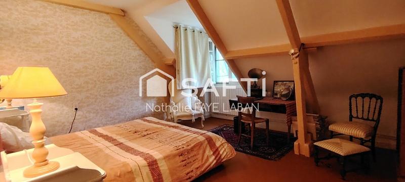 Maison - 175 m² - 8 pièces