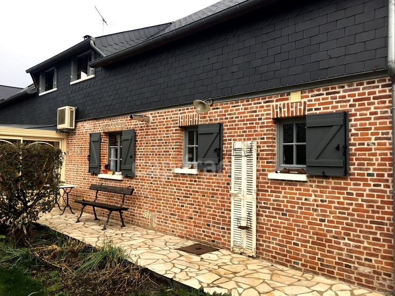 Maison - 140 m² - 9 pièces