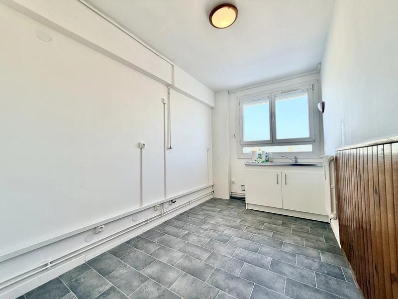 Appartement - 70 m² - 4 pièces