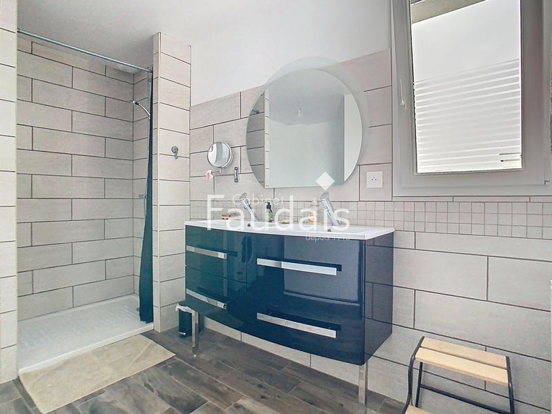 Maison - 103 m² - 5 pièces