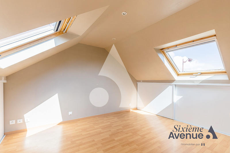 Maison - 140 m² - 7 pièces