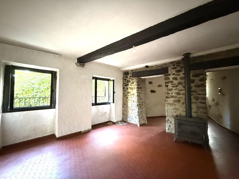 Maison - 96 m² - 4 pièces