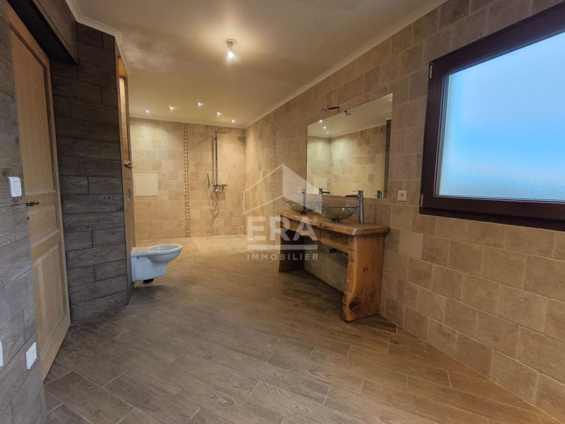 Maison - 151 m² - 4 pièces