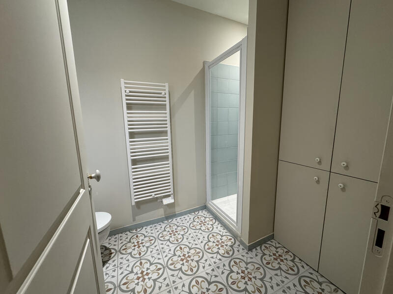 Appartement - 79 m² - 2 pièces