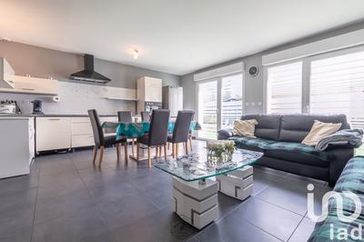 Maison - 85 m² - 4 pièces