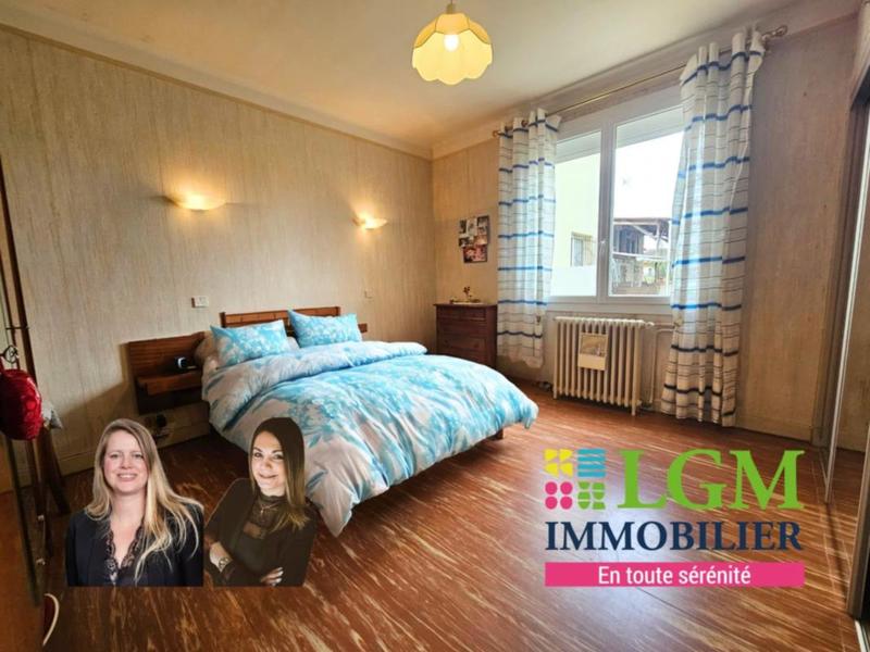 Maison - 166 m² - 7 pièces