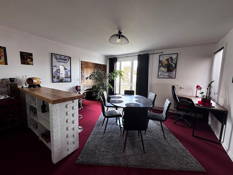 Appartement - 90 m² - 4 pièces