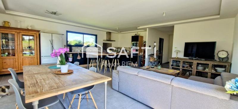 Maison - 100 m² - 4 pièces