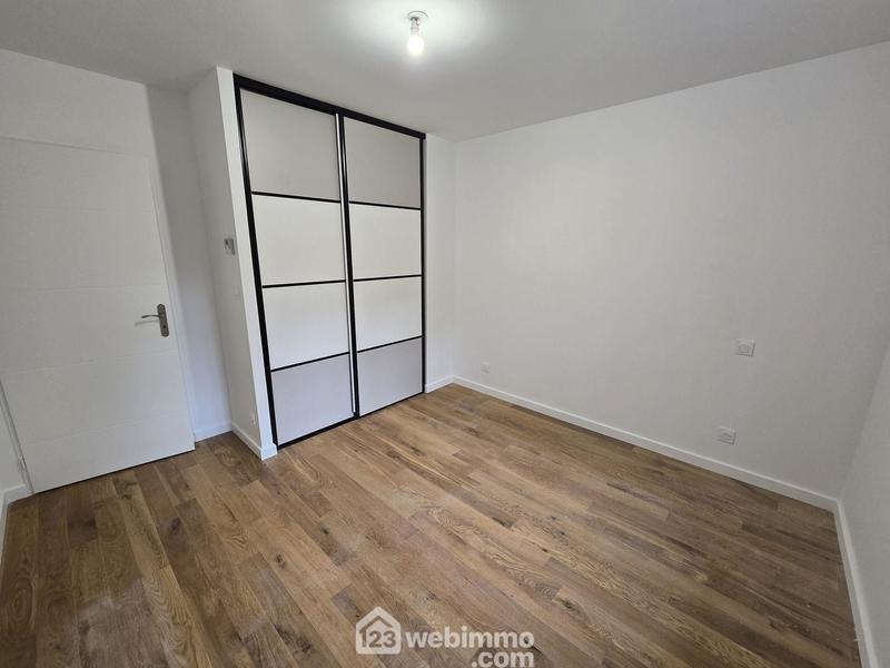 Maison - 186 m² - 6 pièces