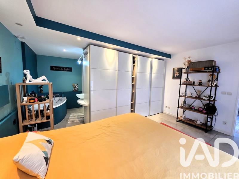 Appartement - 94 m² - 4 pièces