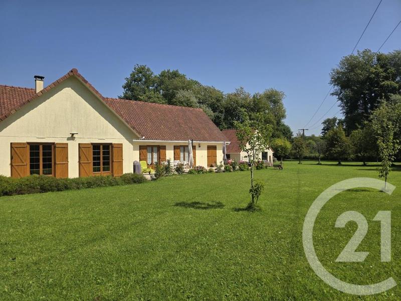 Maison de village - 130 m² - 5 pièces