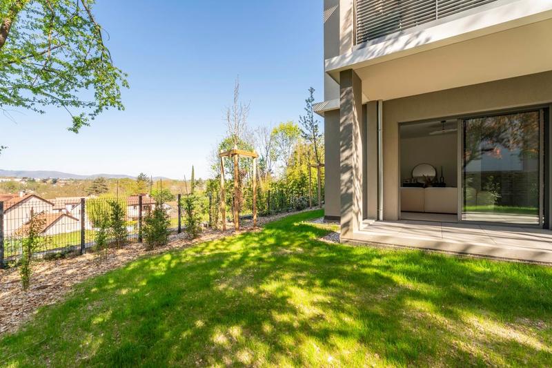 Appartement - 103 m² - 5 pièces