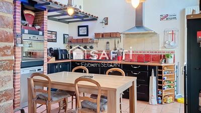 Maison - 178 m² - 6 pièces