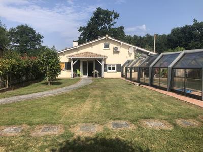 Gîte - 178 m² - 10 pièces