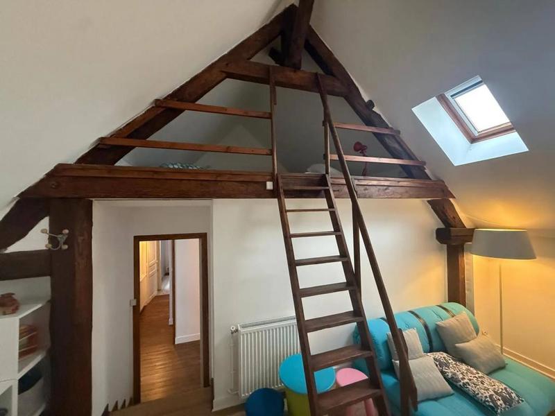 Ferme - 240 m² - 9 pièces