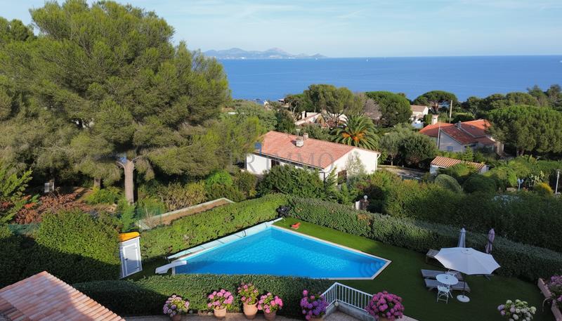 Maison - 173 m² - 7 pièces