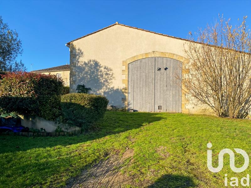 Maison - 198 m² - 6 pièces